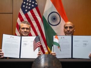 US India Defence Agreement Update; Rajnath Singh | Army Military | भारत-अमेरिका में 10 साल का डिफेंस एग्रीमेंट: एडवांस ड्रोन और AI हथियारों पर रिसर्च में मदद मिलेगी, US नई टेक्नोलॉजी शेयर करेगा